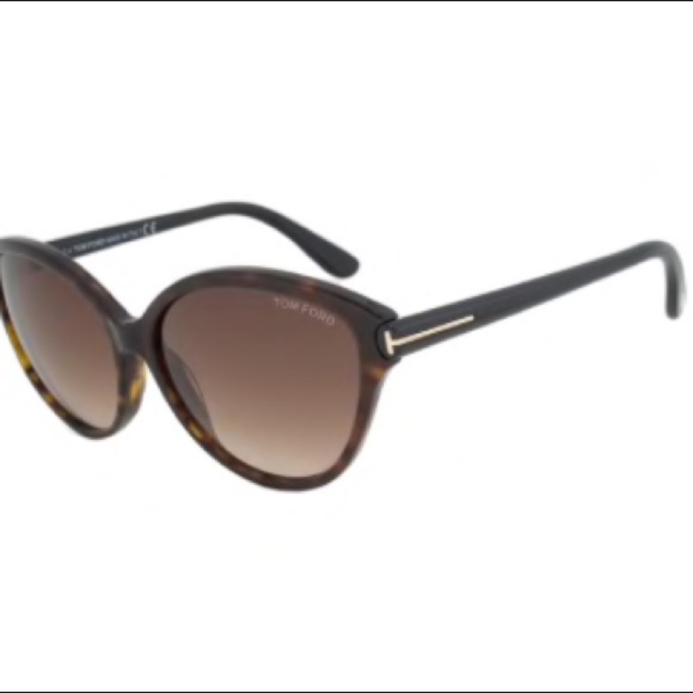 Tom Ford Sunglasses - Picture 6 of 8